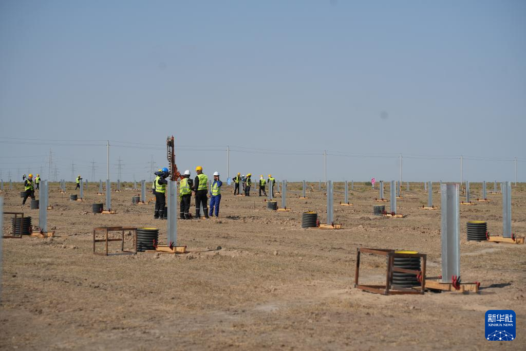 7a214c3741dd44538565bb05fb6cf8f5