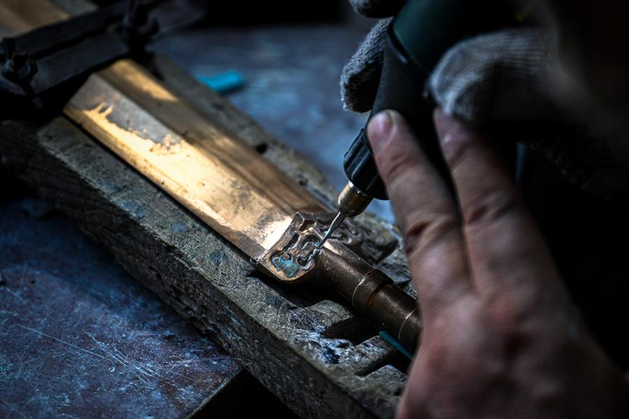 engrave antiques x12