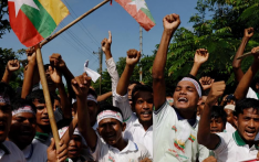 孟加拉临时总理称已无力援助罗兴亚难民 吁国际社会助解决危机