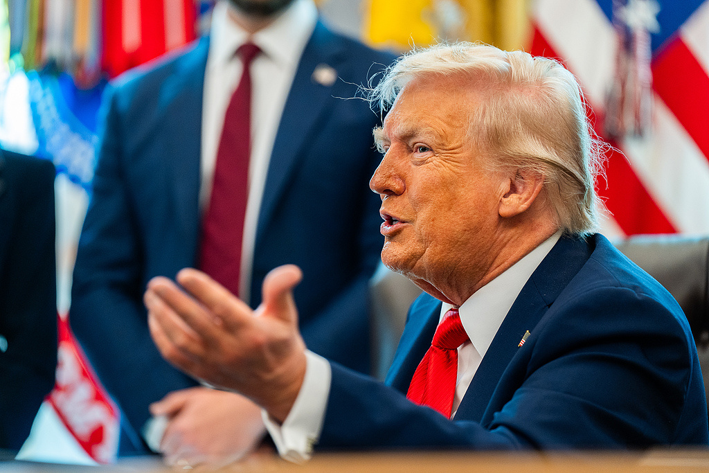 97d86bd15d0fe77d01bbb4c849d48d6fu5