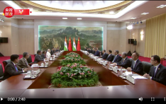 习近平：做睦邻友好的朋友 相互成就的伙伴 是中印双方的正确选择