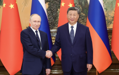 习近平同俄罗斯总统普京会谈