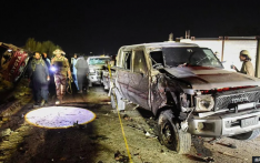 巴基斯坦政治集会附近发生炸弹爆炸，造成15人死亡