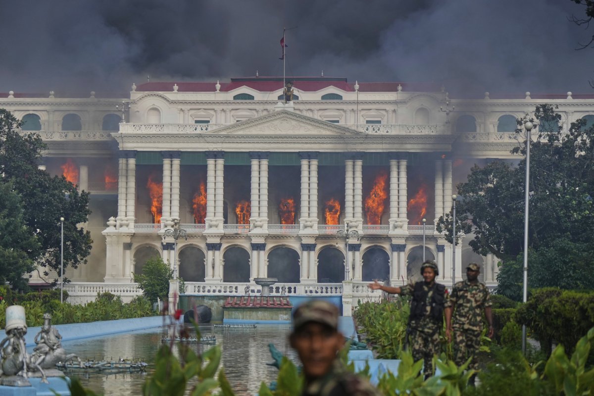 singha-durbar-fire-nepal