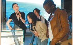 张骞当年开辟的大通道上，“哈密瓜节”与乌兹别克斯坦“甜瓜节”遥相呼应——新丝路上的“甜蜜纽带”（边城见闻）