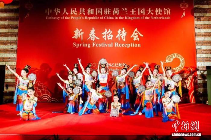 78f03318-0b58-4305-92bf-6ba5e64e116f_zsite