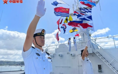 首次！海军“丝路方舟”号医院船抵达斐济