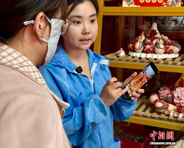 aa9da186-88f4-4f60-b97e-fa8bf4d51e3d_zsite