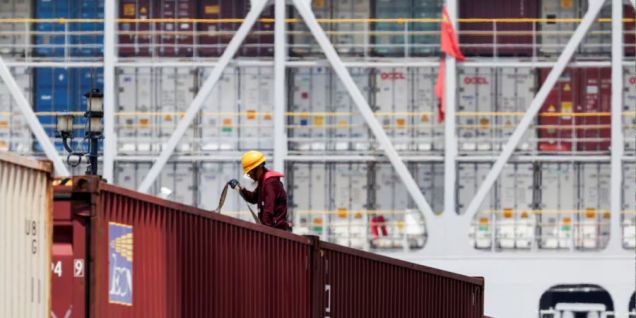 Trump ratchets up US-China trade war, promising new tariffs