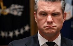 美政府“停摆”持续，特朗普命令美防长动用“所有可用资金”保军饷