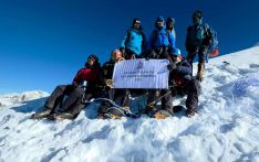 चुलु फार इस्ट हिमालमा फहरायो सशस्त्रको झण्डा