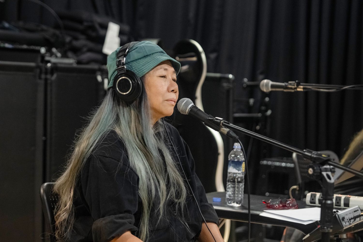 49b80aa08a7542d680b0eaf939b7a2aa