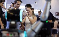 全球竞相打卡 中国好感度持续攀升