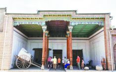 在浩罕王宫追忆中亚“汗国往事”