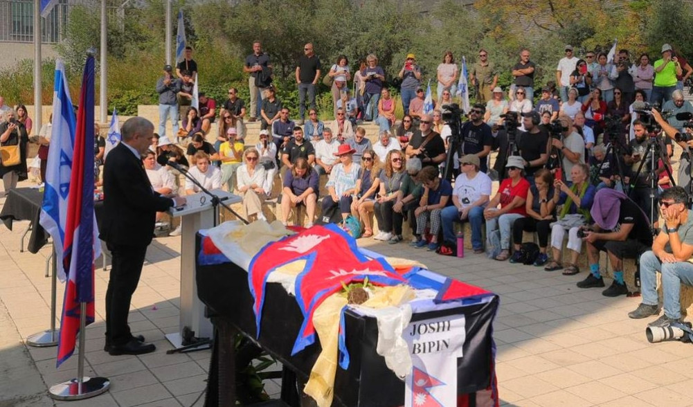 bipin-joshi-20102025054941-1000x0