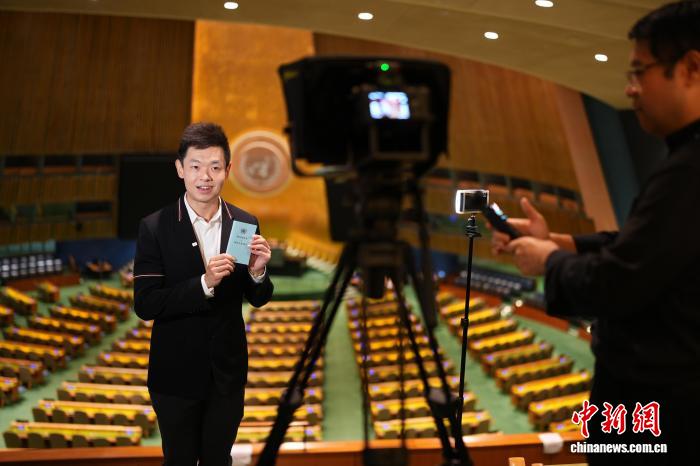 2040ff5e-91ea-48b8-ba20-3259bb2c45c3_zsite