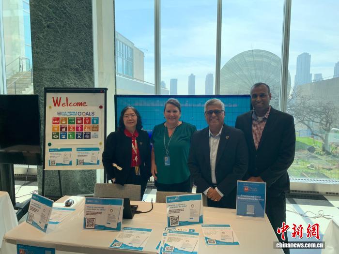 911b6c76-4622-4f54-8bc8-6b26e6bd699c_zsite