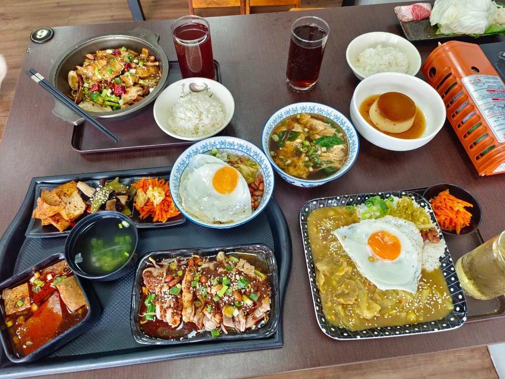 1692858678-2435938417-g_l