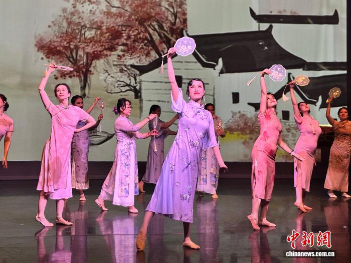 3292503b-e988-4b63-89d4-a1c43f3af5c4_zsite