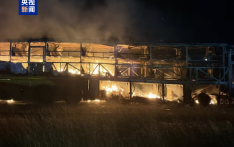 调查发现摩托车司机酒驾导致印度巴士起火事故