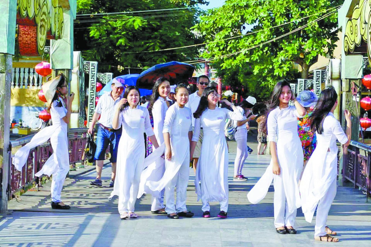 0c7e909003bd77cb71002cc99ff8ca94u5