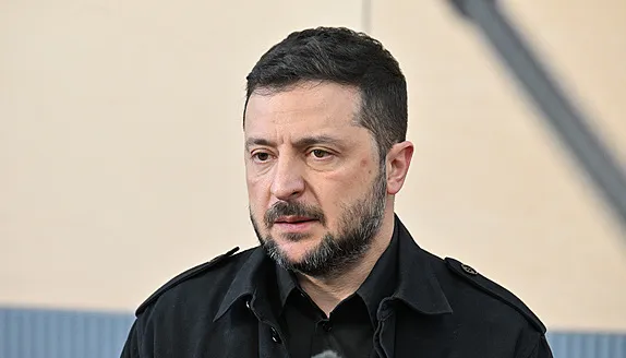 震惊西方,泽连斯基面临最严重威胁