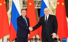 李强会见俄罗斯总理米舒斯京