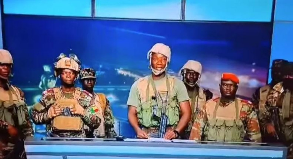 army-coup-07122025012354-1000x0