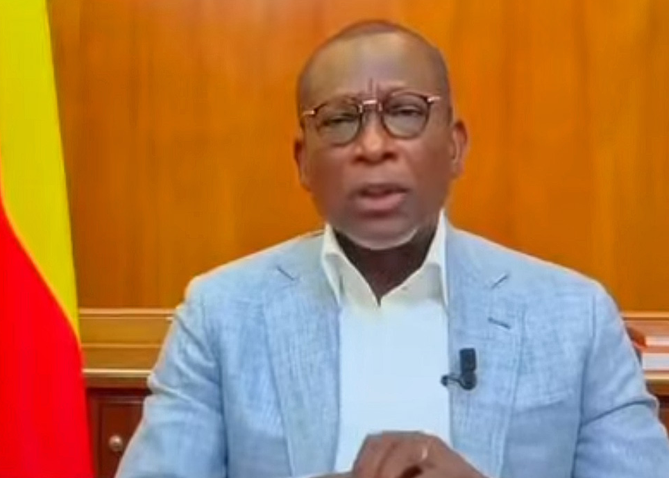 ScreenShot_2025-12-08_102304_585