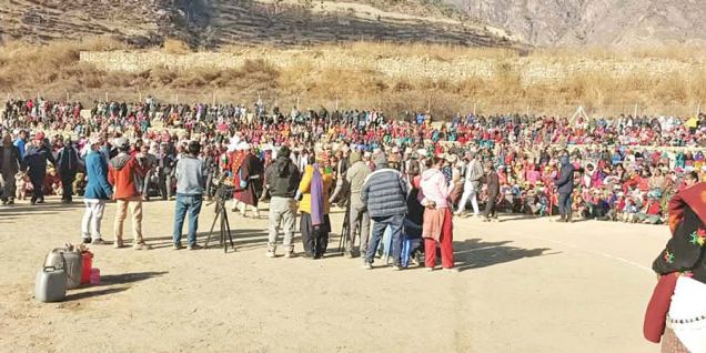 परम्परागत भाकाको संरक्षणमा स्थानीय गायक