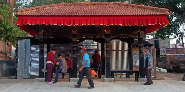 加德满都：法尔查式候车亭复兴百年公共空间 串联文化遗产与城市民生