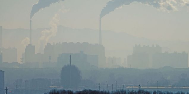 China expands coal even as solar, wind power surges