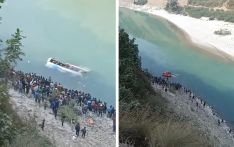 रामेछाप बस दुर्घटना : ६ जनाको मृत्यु, उद्धार कार्य जारी