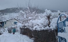 तीनवटा प्रदेशका केही स्थानमा वर्षा र हिमपातको सम्भावना