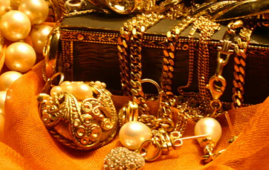 贵金属强势上行折射国际局势与市场预期变化