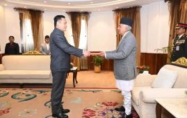 尼泊尔总统：尼方坚定奉行一个中国原则