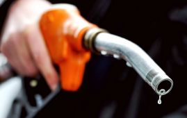 पाकिस्तानमा इन्धनको अभाव, मूल्य बढ्ने डर कायम