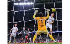 Real Madrid rout Elche, Atletico scrap win over Getafe