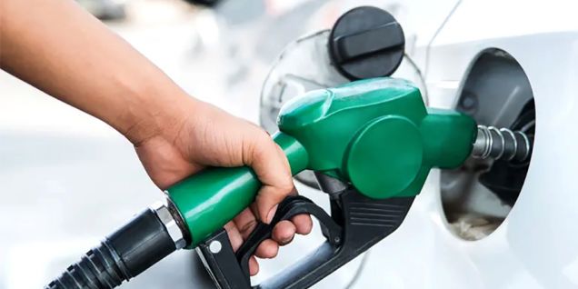 尼泊尔石油公司上调油价 汽油每升涨15尼比