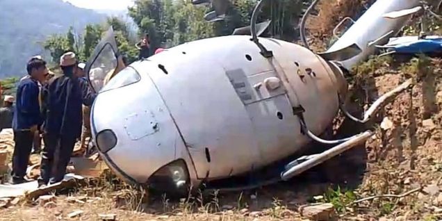 दुर्घटनामा परेको हेलिकप्टरका घाइतेको उद्धार