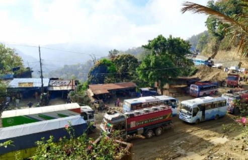 加德满都发生重大交通事故 3死15伤