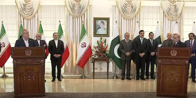 इरानी प्रतिनिधिमण्डल र पाकिस्तानी प्रधानमन्त्रीबिच भेटवार्ता