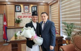 Chinese envoy Zhang calls on Home Minister Gurung