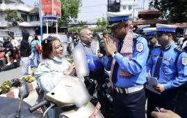 加德满都警方追回50辆被盗摩托车 统一发还失主
