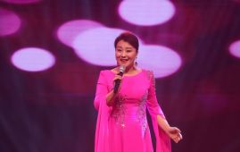 视频| 张茂明大使到任招待会暨内蒙古专场文艺：女声独唱《茉莉花》