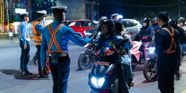 尼泊尔加德满都24小时查处2903起交通违章，为国家创收256万卢比