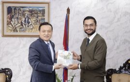 张茂明大使拜会尼泊尔新任教育和科技部长、青年和体育部长兼政府发言人博克瑞尔