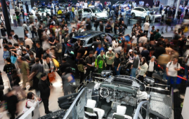 车展引万商 储氢创亚洲纪录：中国新能源“双引擎”加速领跑全球