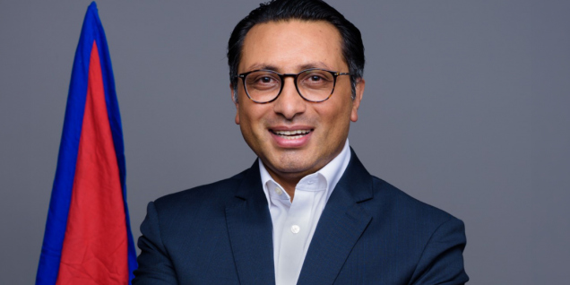 尼泊尔经济深陷多重困境：债务飙升、增长乏力、外部冲击加剧