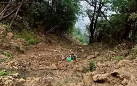 突发| 尼泊尔罗尔帕发生严重车祸 目前死亡人数升至20人